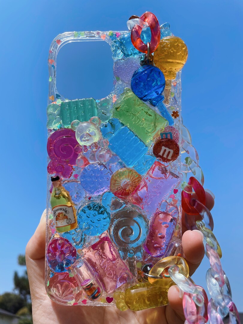 Decoden phone case, Crystal candies, gummy bear and Jelly cream with confetti, Custom-made, Cute and kwaii | MakerPlace by Michaels Decoden phone case, Crystal candies, gummy bear and Jelly cream with confetti, Custom-made, Cute and kwaii | MakerPlace by Michaels